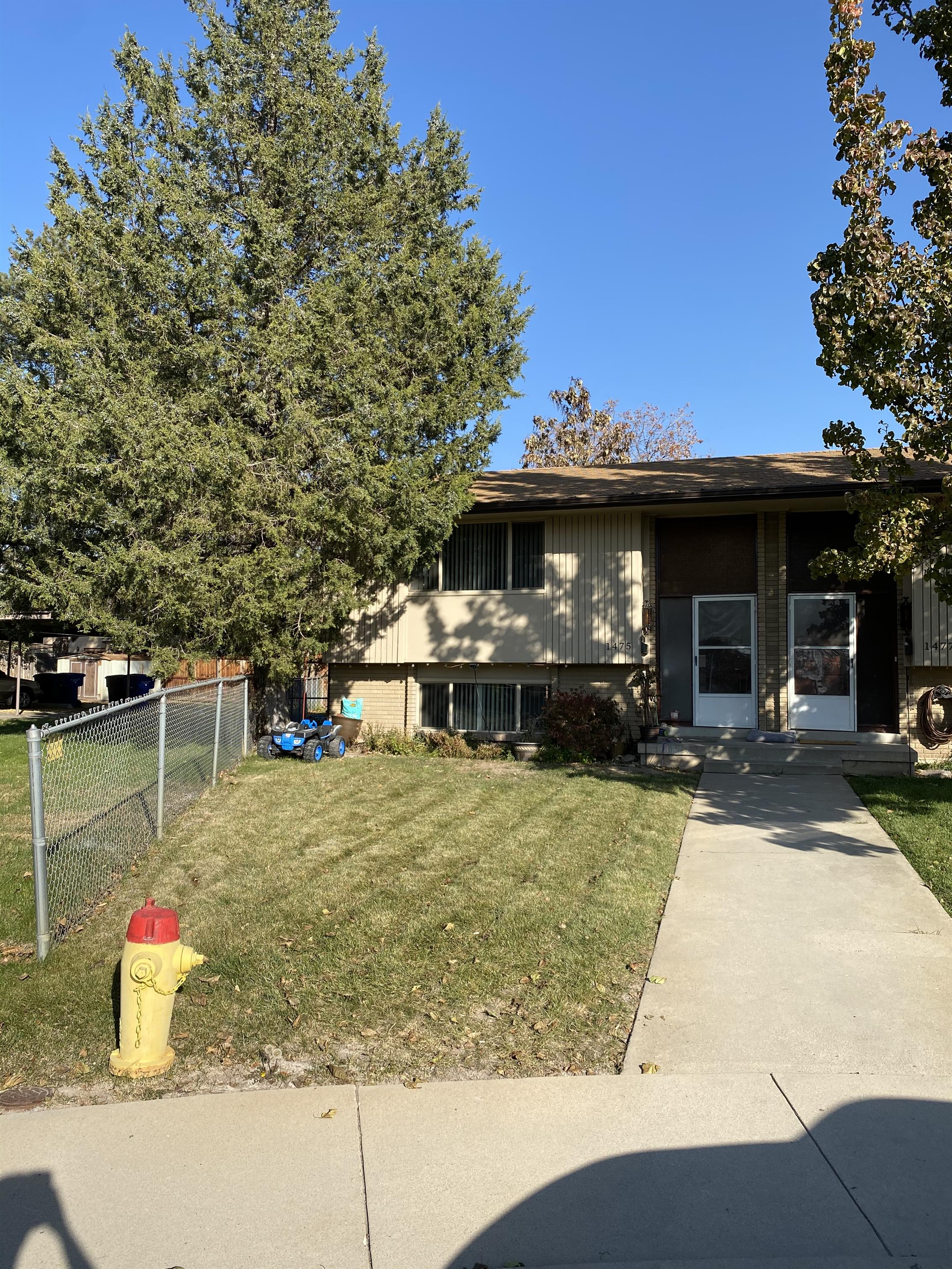 Property main image