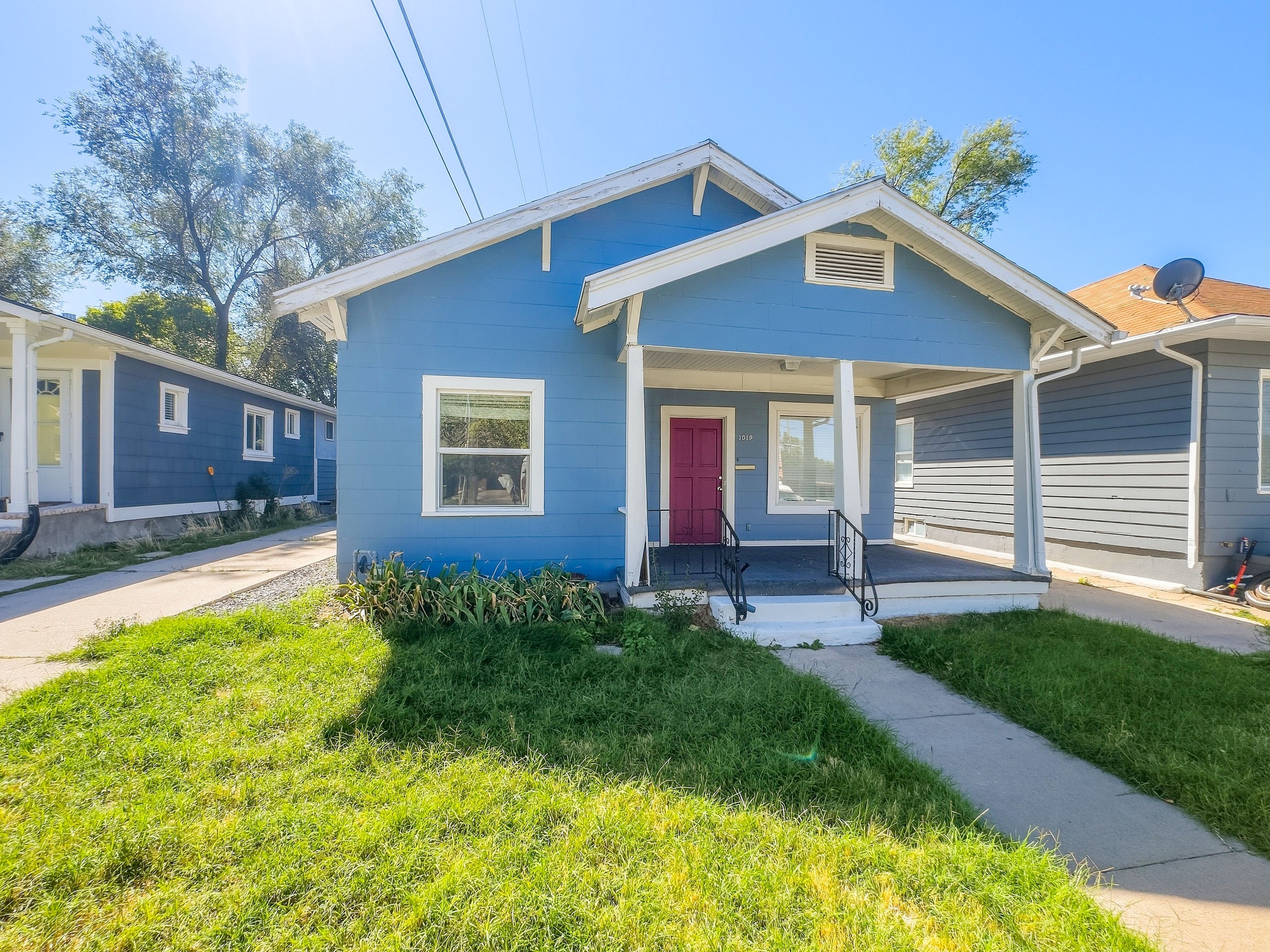 Property main image