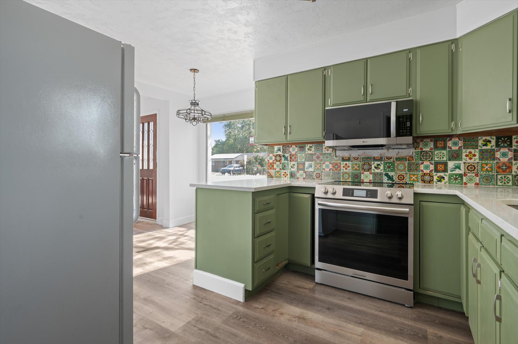 Property thumbnail image