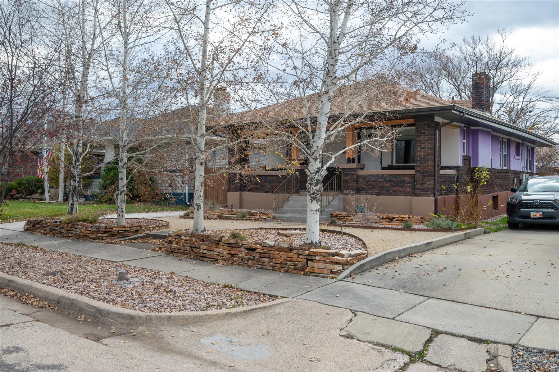 662 East Redondo Avenue